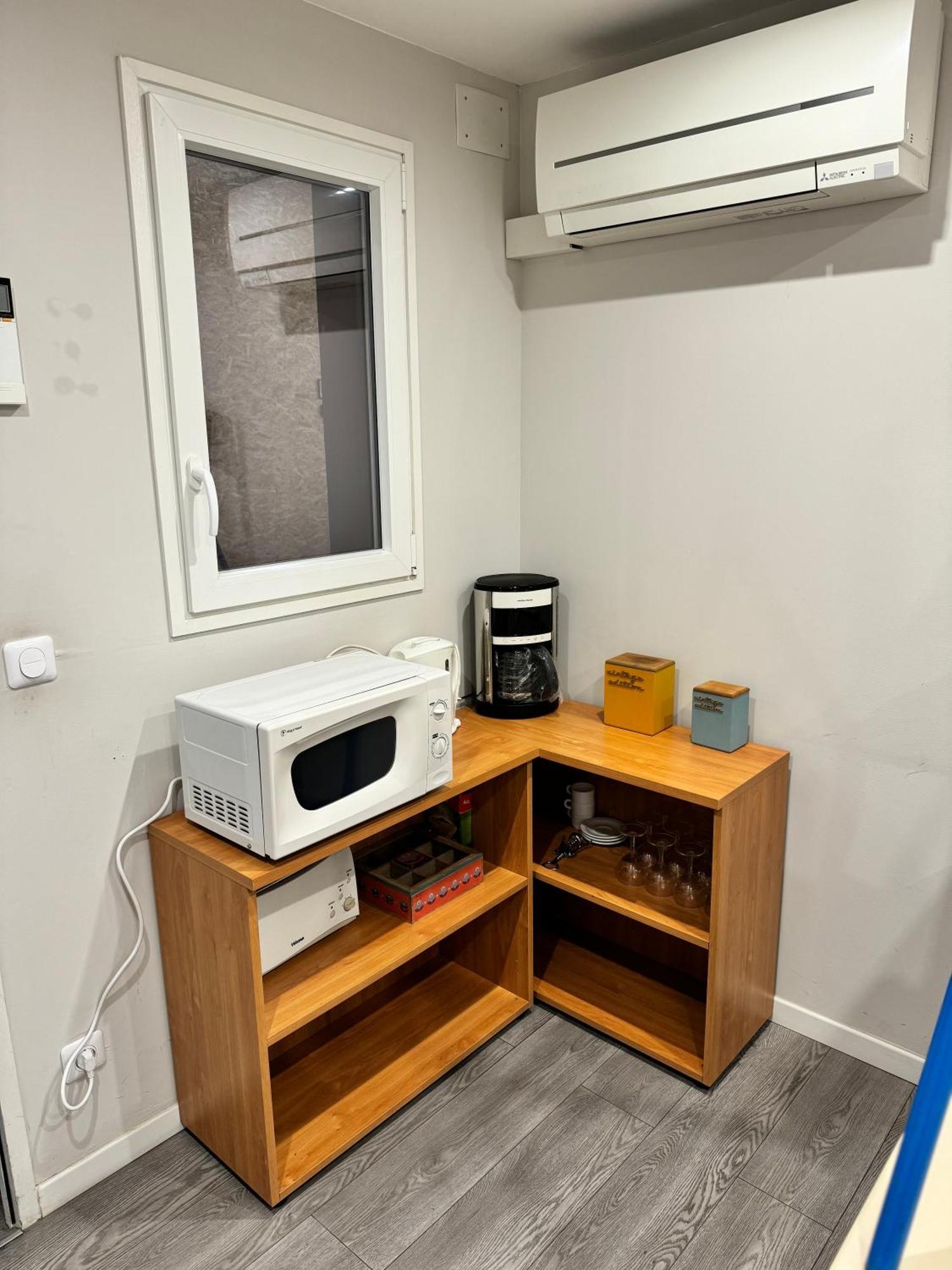 Worldroom Chambre Privee Avec Espace Commun 페르피냥 객실 사진
